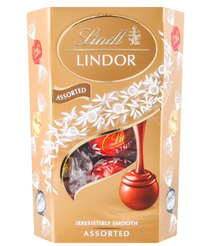 Опаковка Lindor Cornet бонбони Асорти 137 г – млечен, тъмен и бял шоколад с топящ се пълнеж.