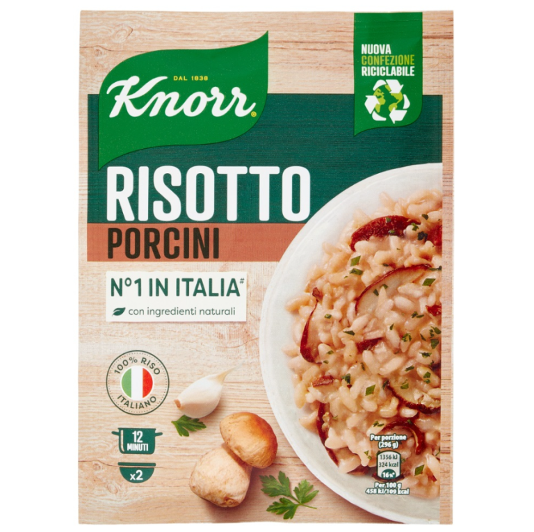 Опаковка Ризото Knorr С Гъби 175 г с апетитно изображение на ризото с гъби върху чиния.