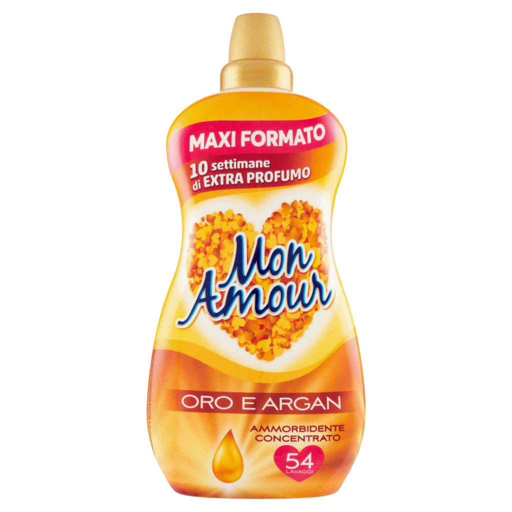 Омекотител Mon Amour Злато И Арган 1350 мл – бутилка с топъл ориенталски аромат и дълготрайна мекота.