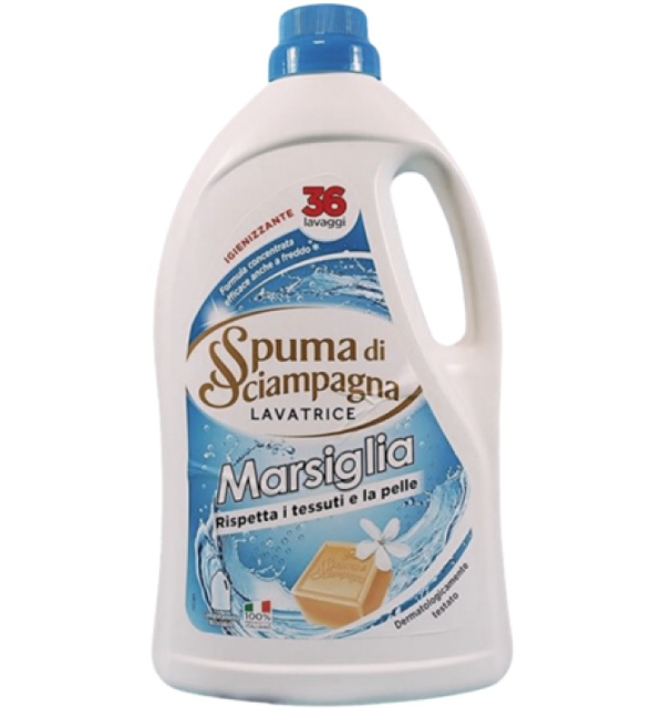 Течен перилен препарат Spuma Di Sciampagna Марсилски Сапун – 36 пранета, бутилка с кремав етикет.