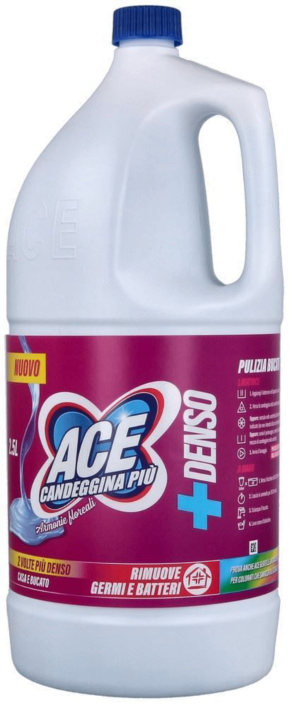 Пластмасова бутилка 2,5 л белина Ace Цветна Хармония с етикет в ярки цветове и удобна дръжка.