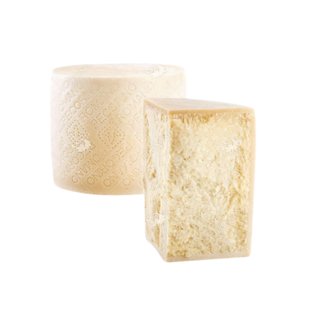 Парче твърдо овче сирене Rognoni Pecorino Romano ЗНП с твърда, гранулирана текстура